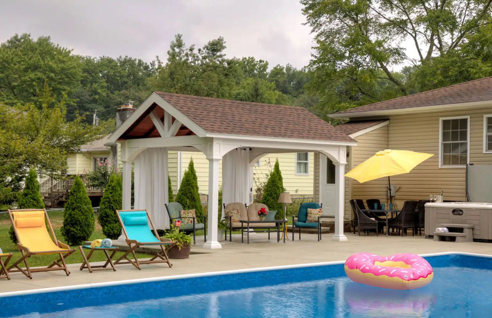 Outdoor Living by Hometown Structures